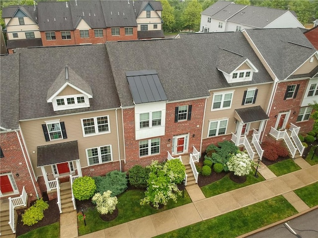 309 Trafalgar Sq, Cranberry Twp, PA 16066 - townhome / multi-family property featuring a residential view and brick siding