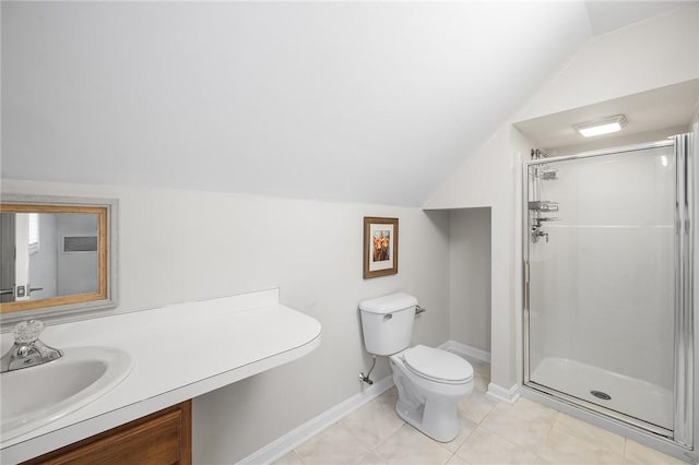 230 Summerlawn Dr, Bell Acres, PA 15143 - full bath featuring vaulted ceiling, a shower stall, toilet, baseboards, and vanity