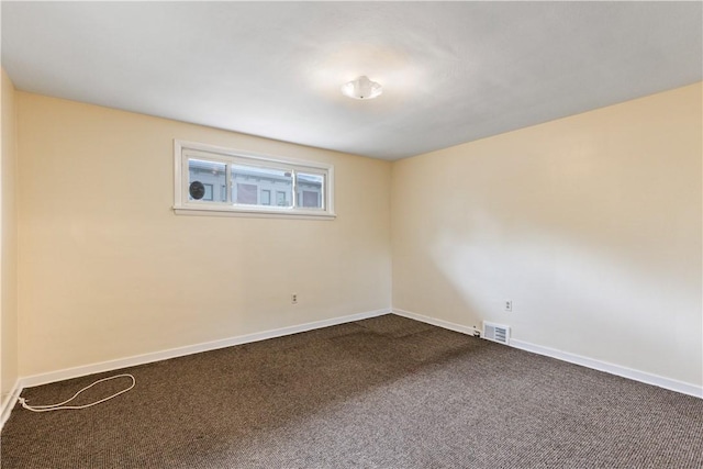 2352 Edgar St, Carrick, PA 15210 - unfurnished room with dark colored carpet and baseboards