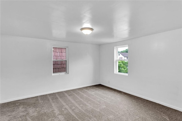 623 E 3rd Ave, Tarentum, PA 15084 - empty room featuring carpet flooring and baseboards