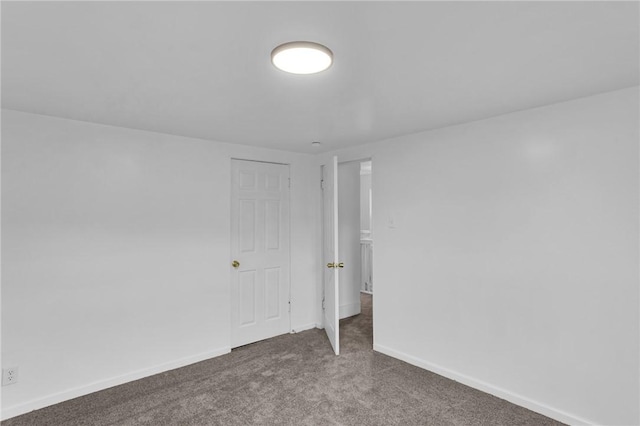 623 E 3rd Ave, Tarentum, PA 15084 - unfurnished bedroom featuring carpet floors and baseboards