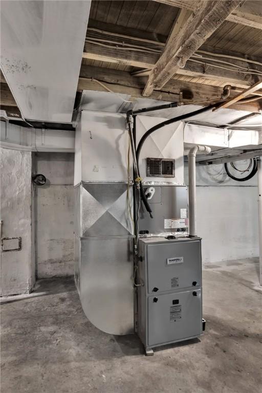 623 E 3rd Ave, Tarentum, PA 15084 - view of utility room