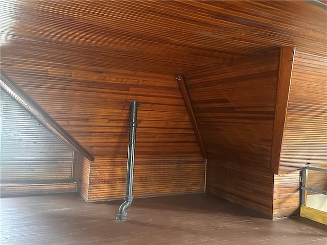 150 Euclid Ave, Sharon, PA 16146 - additional living space featuring wood walls