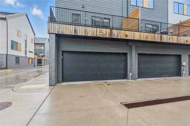 5523 Butler St, Lawrenceville, PA 15201 - garage featuring concrete driveway