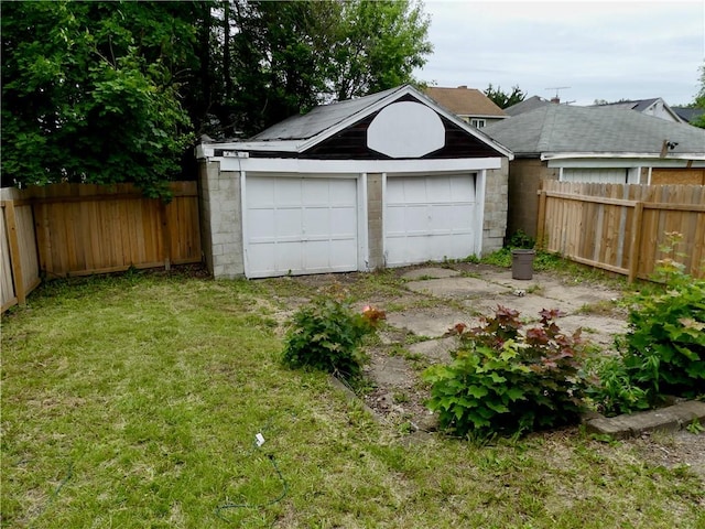 1112 Wade St, Aliquippa, PA 15001 - view of detached garage