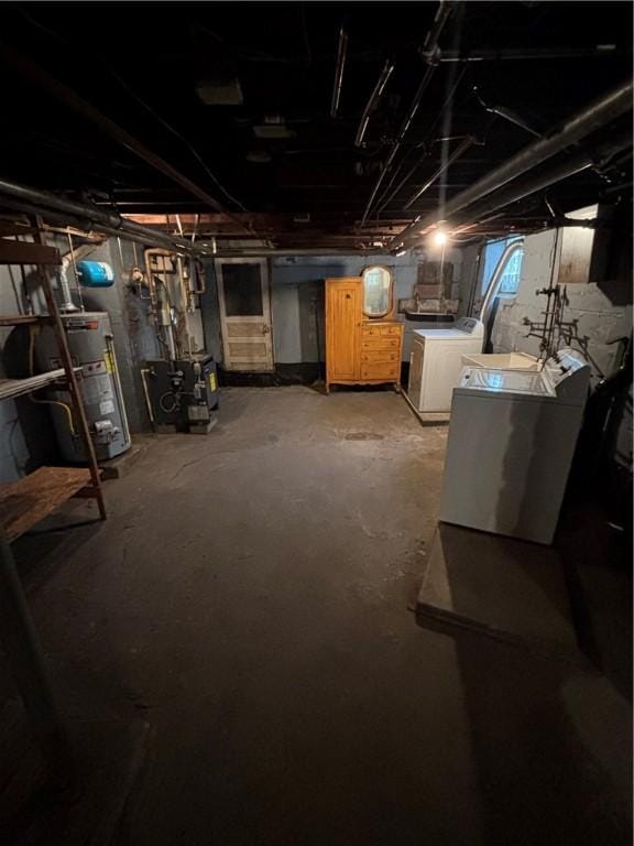 7027 Blackhawk St, Swissvale, PA 15218 - basement with washing machine and clothes dryer, water heater, and a heating unit