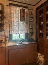 28 S Railroad St, Manor, PA 15665 - bar with a sink