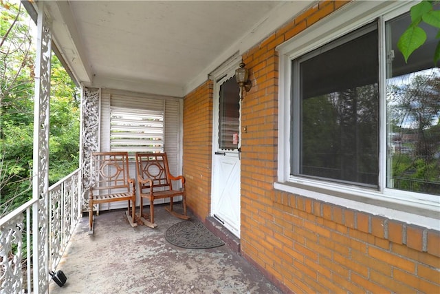1818 Bluff St, West Mifflin, PA 15122 - view of covered porch