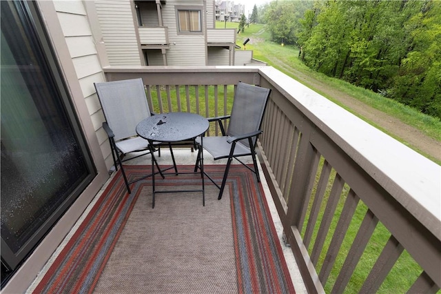 W1 Sunridge Dr, Seven Springs Resort, PA 15622 - view of balcony