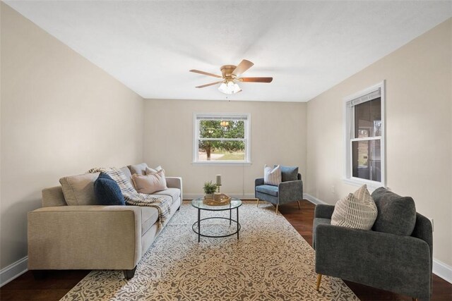 600 Camp Meeting Rd, Leet Twp, PA 15143 - living room with dark wood-style flooring and baseboards