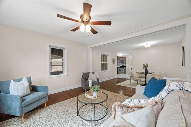 600 Camp Meeting Rd, Leet Twp, PA 15143 - living area featuring wood finished floors, baseboards, and ceiling fan
