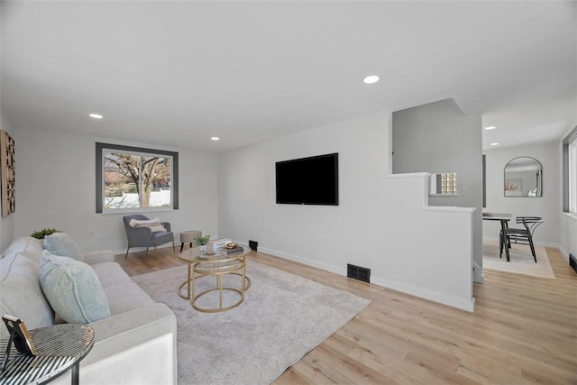 2874 Midland St, Brookline, PA 15226 - living area with plenty of natural light, light wood-type flooring, recessed lighting, and baseboards