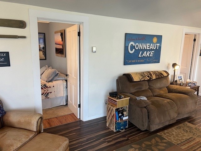 11863 Lakeview, Conneaut Lake Cra, PA 16316 - living area with wood finished floors and baseboards