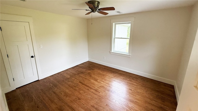 102 Green Vista Dr, Ohio Twp, PA 15237 - unfurnished room featuring a ceiling fan and dark wood finished floors