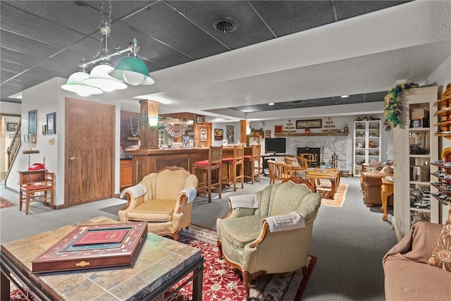 138 Presnar Dr, Neshannock Twp, PA 16105 - living room featuring carpet and a dry bar