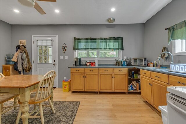 677 Fairlane Blvd, New Galilee, PA 16141 - kitchen featuring a sink, healthy amount of natural light, light wood-style flooring, a ceiling fan, and recessed lighting