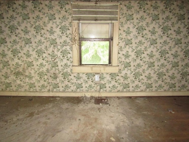 445 4th St, Freedom, PA 15042 - unfurnished room with wallpapered walls