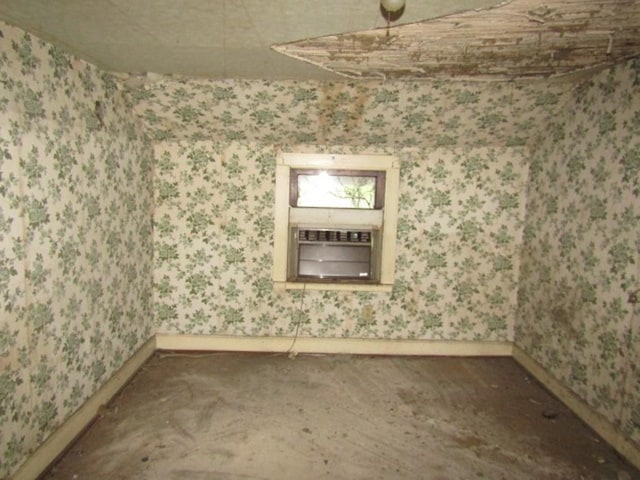 445 4th St, Freedom, PA 15042 - empty room with wallpapered walls and baseboards