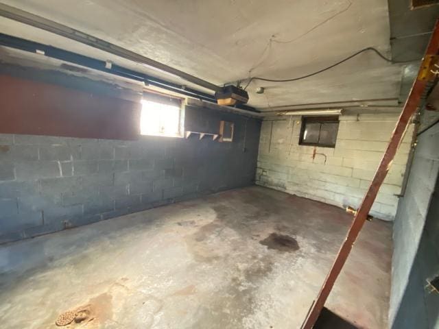923 7th Ave, Elizabeth Twp/Boro, PA 15037 - view of below grade area