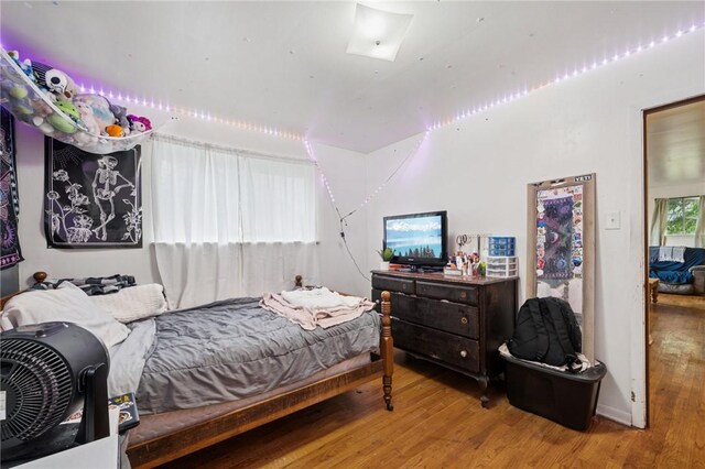 233 6th St, California, PA 15419 - bedroom with light wood-style floors