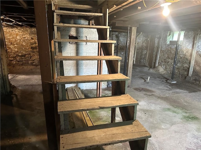 112 Laughlin St, Dawson, PA 15428 - view of basement