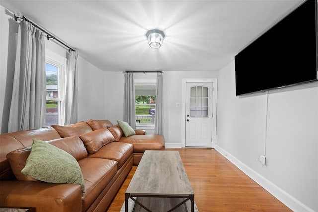 190 Elm St, Daugherty Twp, PA 15066 - living area featuring light wood finished floors and baseboards