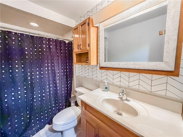 3181 Mellott Rd, Baldwin Boro, PA 15227 - bathroom with toilet, vanity, backsplash, curtained shower, and tile walls