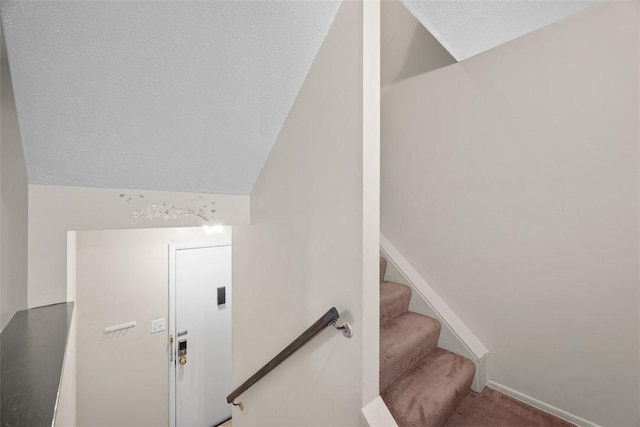 203 Parkwood Dr, Cranberry Twp, PA 16066 - photo 2