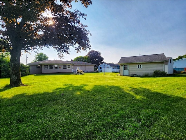 1013 Charles Dr, Union Twp, PA 16101 - photo 4