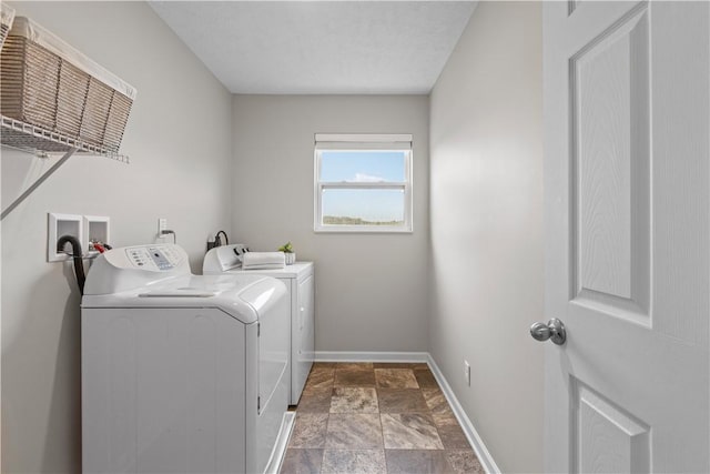 136 Azalea Cir, Belle Vernon Wml, PA 15012 - laundry room with independent washer and dryer, stone finish flooring, and baseboards