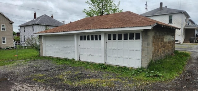 117 Glen Ave, Ellwood City Law, PA 16117 - view of detached garage