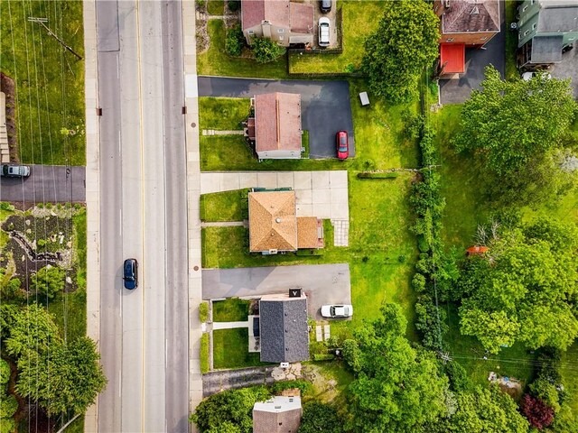 922 Bower Hill Rd, Mt Lebanon, PA 15243 - aerial view of residential area