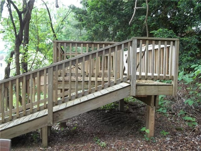 1545 Cooper Ave, Brighton Heights, PA 15212 - wooden deck with stairway