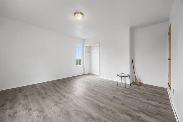 224 Moye Pl, Mount Oliver, PA 15210 - empty room with wood finished floors and baseboards