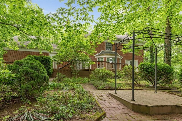 1001 Grand Ave, Hopewell Twp Bea, PA 15001 - view of yard with a wooden deck