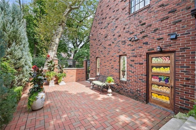 6820 Edgerton, Point Breeze, PA 15208 - view of patio