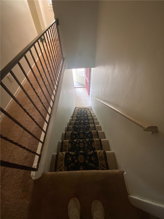 7740 Pershing St, Penn Hills, PA 15235 - view of stairs