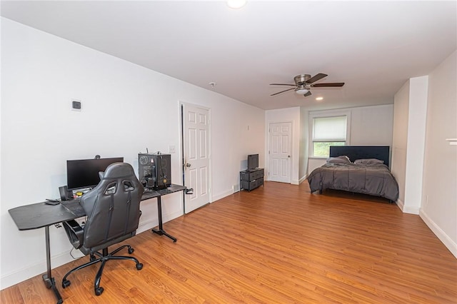 1044 Flemington St, Greenfield, PA 15217 - bedroom featuring light wood-style flooring, an office area, baseboards, ceiling fan, and recessed lighting