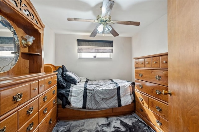638 Friday Rd, Shaler, PA 15209 - bedroom featuring a ceiling fan