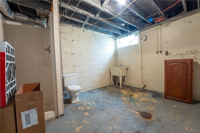 55 Evergreen Ter, Uniontown, PA 15401 - basement with a sink