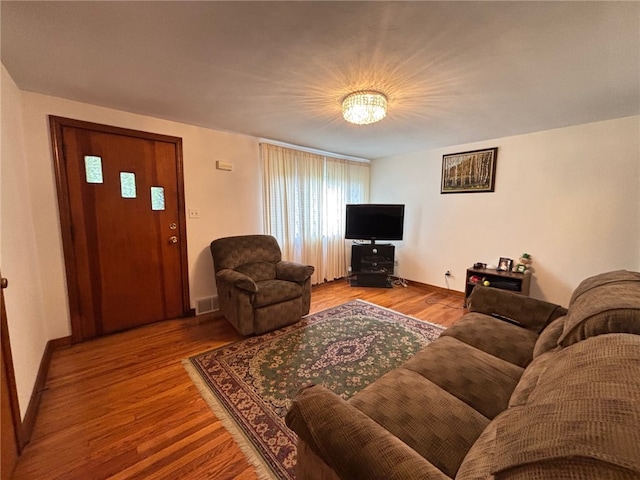 1132 Onondago St, Squirrel Hill, PA 15218 - living room with wood finished floors and baseboards