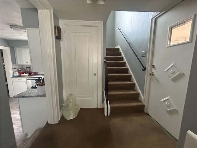 4735 Stanton Ave, Stanton Heights, PA 15201 - staircase with carpet floors