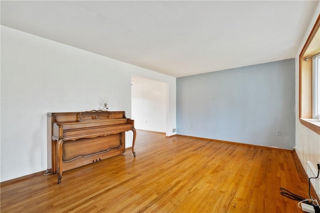 34 Eichelberger Dr, Robinson Twp Nwa, PA 15108 - spare room with light wood-style floors