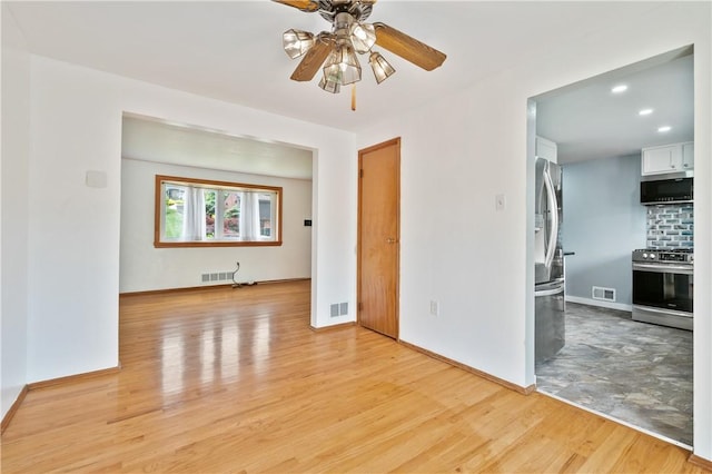 34 Eichelberger Dr, Robinson Twp Nwa, PA 15108 - empty room with light wood-style floors, a ceiling fan, baseboards, and recessed lighting