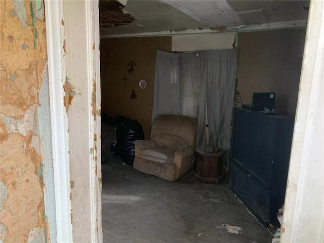 1647 Iselin Rd, Conemaugh/Young Twps Ind, PA 15681 - view of living area