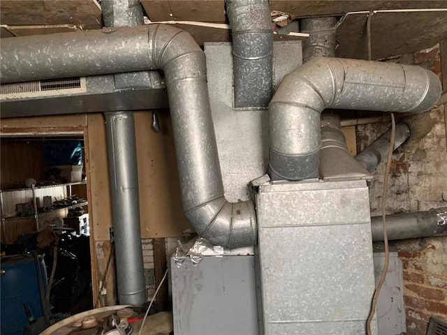 1647 Iselin Rd, Conemaugh/Young Twps Ind, PA 15681 - view of utility room