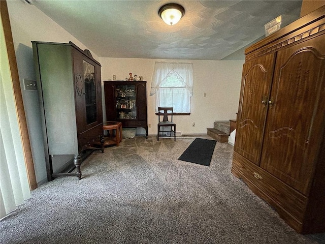 141 Minich Rd, Center Twp But, PA 16001 - entryway with carpet, stairway, and baseboards