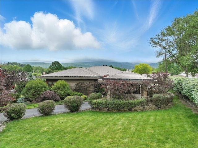 107 Belmont Cir, Uniontown, PA 15401 - view of green lawn with a mountain view