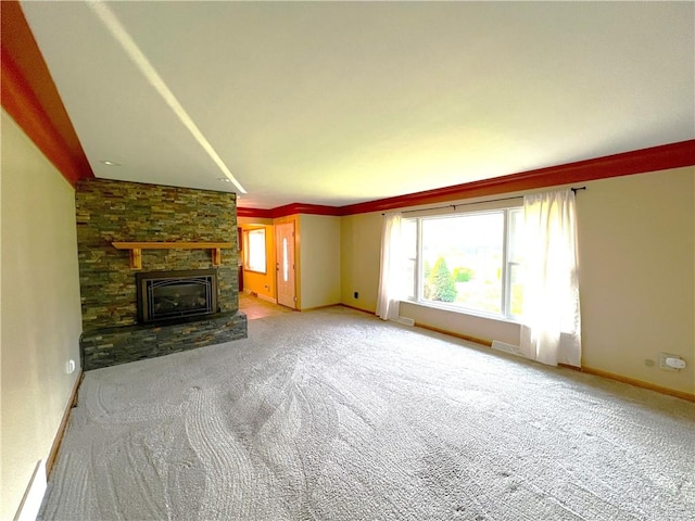 122 E Elizabeth St, New Castle/2Nd, PA 16105 - unfurnished living room featuring carpet flooring, baseboards, and a fireplace