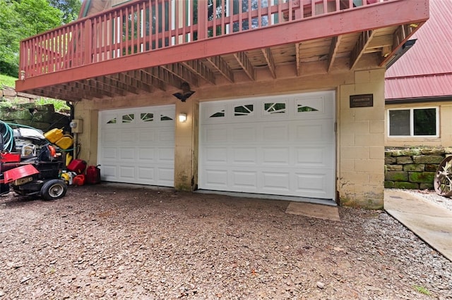 798 Cross Creek Rd, Avella, PA 15021 - view of garage